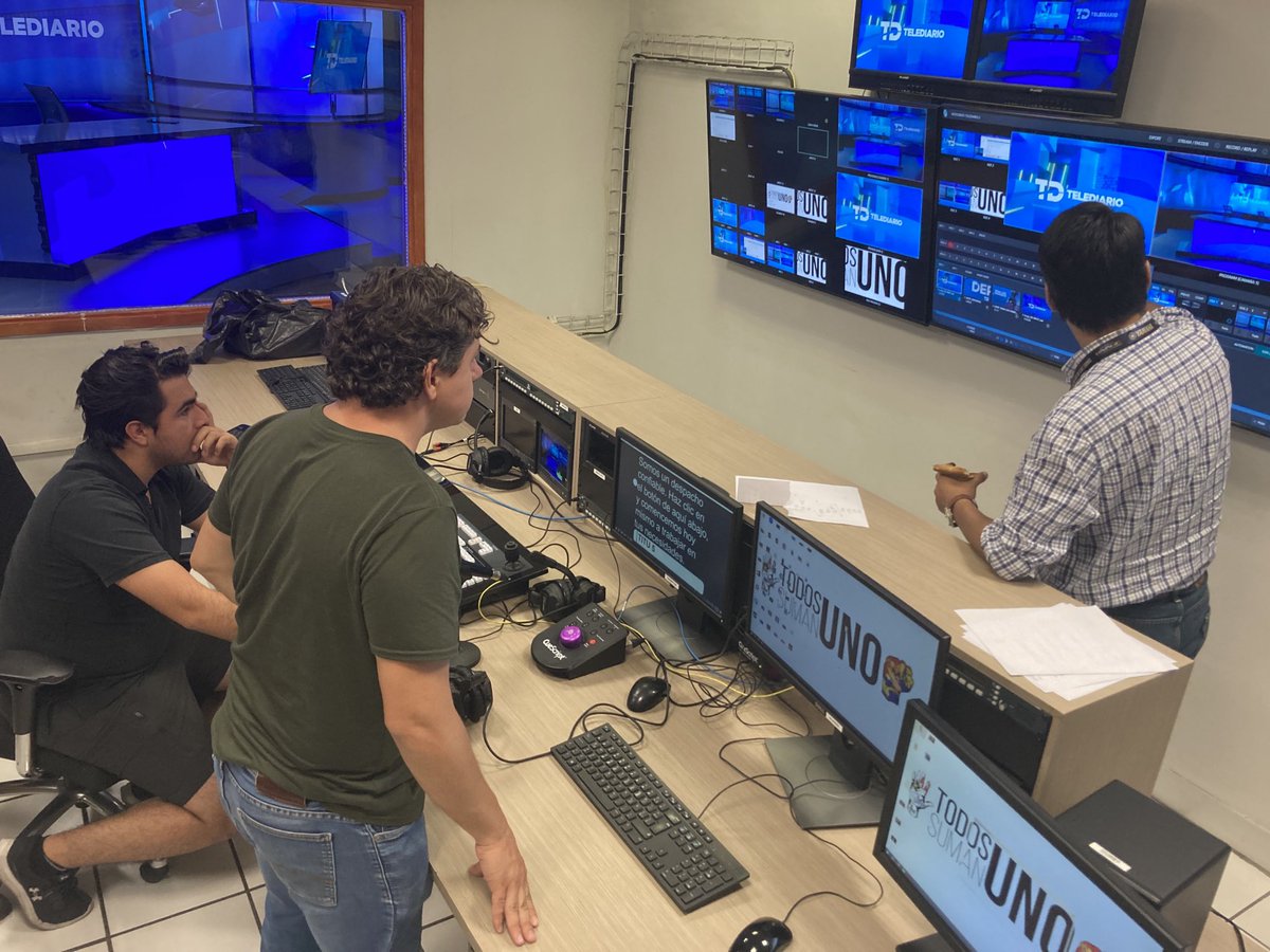 PPKAMACHO's tweet photo. Cambio de piel ⁦@TelediarioGDL⁩ https://t.co/pPSpkOnLCL