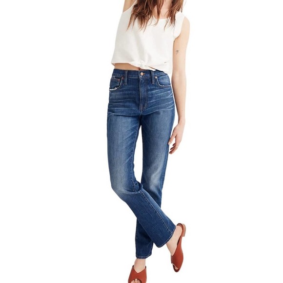 robino98's tweet photo. So good I had to share! Check out all the items I'm loving on @Poshmarkapp #poshmark #fashion #style #shopmycloset #victoriassecret #madewell #yeezy: https://t.co/Vm3DGf8O6s https://t.co/Ac6Balk9ol