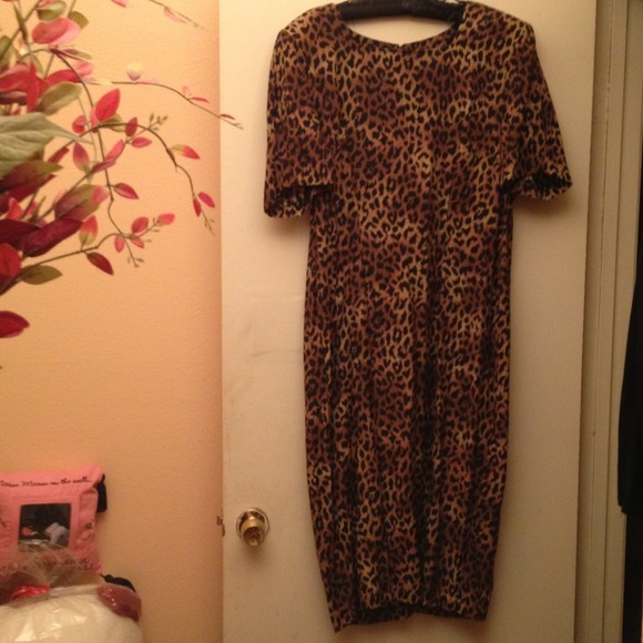 So good I had to share! Check out all the items I'm loving on <a href="/Poshmarkapp/">Poshmark</a> #poshmark #fashion #style #shopmycloset #perledonna #carters: posh.mk/WiyrrFYGuBb