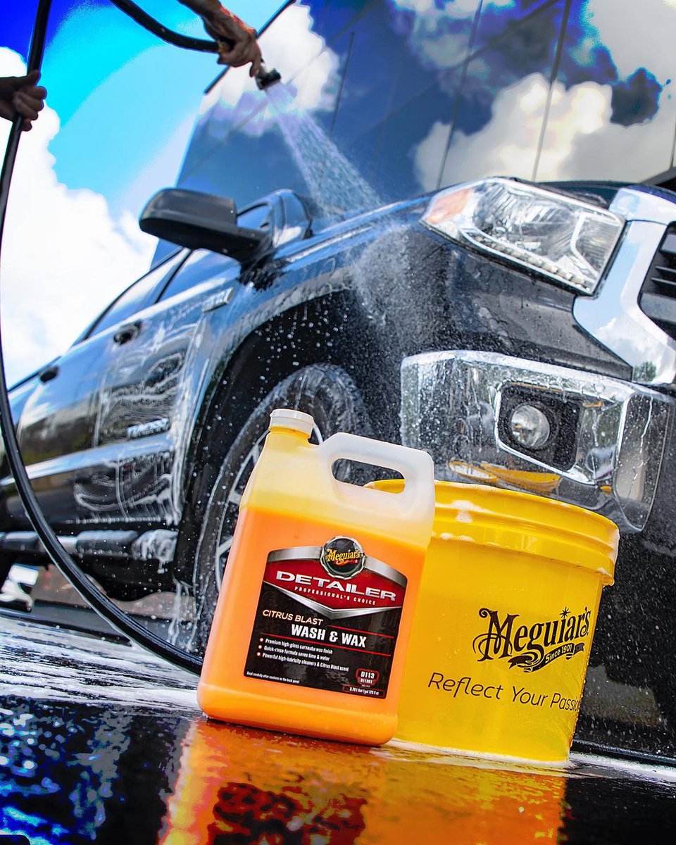 Meguiars's tweet photo. Blast that dirt & grime from your paint with confidence & authority. ๐ ๐ช
Leave gloss & shine & additional wax protection behind! โจ
Citrus Blast Wash & Wax!
#detailing #citrusblast #orange https://t.co/S9B8mvZhiE