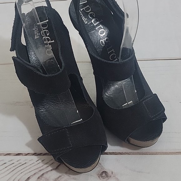 So good I had to share! Check out all the items I'm loving on <a href="/Poshmarkapp/">Poshmark</a> from <a href="/SpulyTweets/">Spuly</a> #poshmark #fashion #style #shopmycloset #nike #underarmour #pedrogarcia: posh.mk/bSKqsHPYlBb