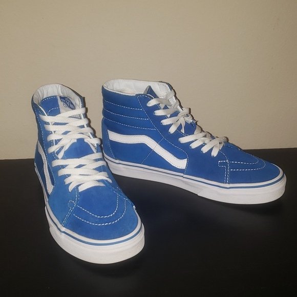 So good I had to share! Check out all the items I'm loving on <a href="/Poshmarkapp/">Poshmark</a> #poshmark #fashion #style #shopmycloset #easyspirit #anntaylor #vans: posh.mk/zHzLV24GuBb