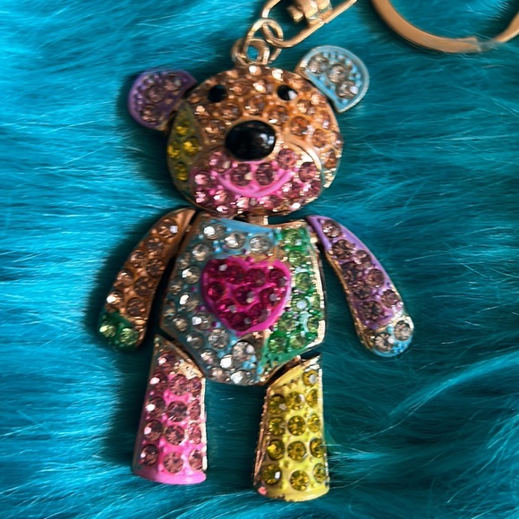 So good I had to share! Check out all the items I'm loving on <a href="/Poshmarkapp/">Poshmark</a> #poshmark #fashion #style #shopmycloset #lanebryant #tommyhilfiger #boutiquebrand: posh.mk/lCJEtU6GuBb