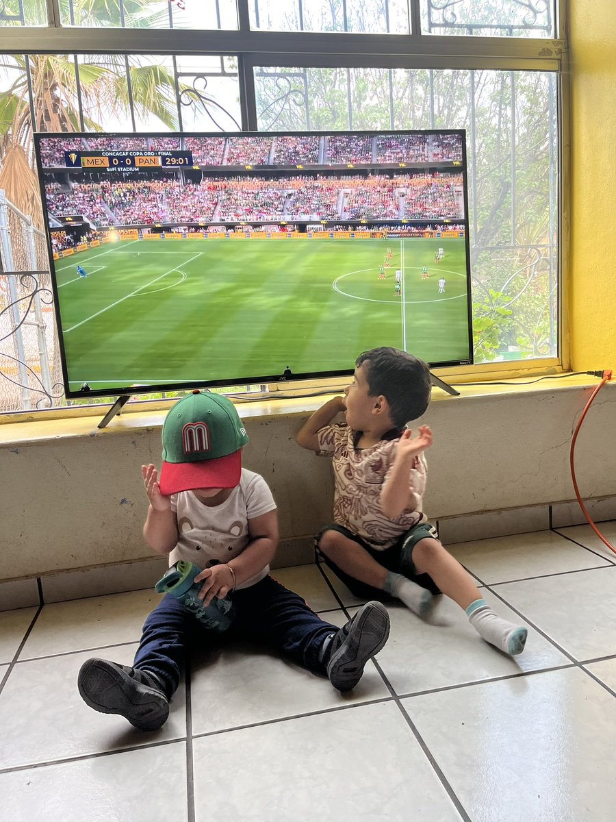 ItzelYepizD's tweet photo. #MéxicoJuega #CopaOro2023 #México #MéxicoPanamá https://t.co/CxN19FvlSa
