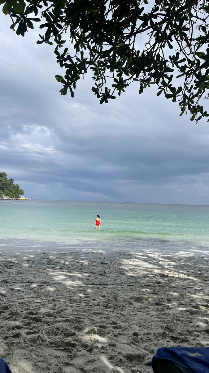 whereangiewand1's tweet image. This it That? Are you a beach person or do you love the buzz of a city? #malaysia