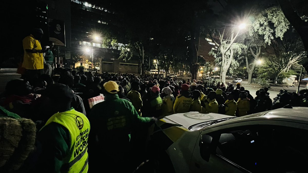 HomeToLife1's tweet image. ￼
In today's fast-paced world, environmental conservation has become a top priority. Today, we are excited to share our experience participating in the city cleanup event organized by Home to Life, Komb Greens, and the Green City Partnership with Sakaja Response Team.