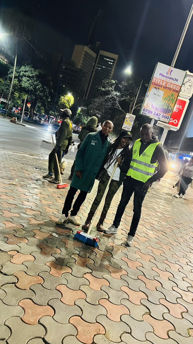 HomeToLife1's tweet image. ￼
In today's fast-paced world, environmental conservation has become a top priority. Today, we are excited to share our experience participating in the city cleanup event organized by Home to Life, Komb Greens, and the Green City Partnership with Sakaja Response Team.