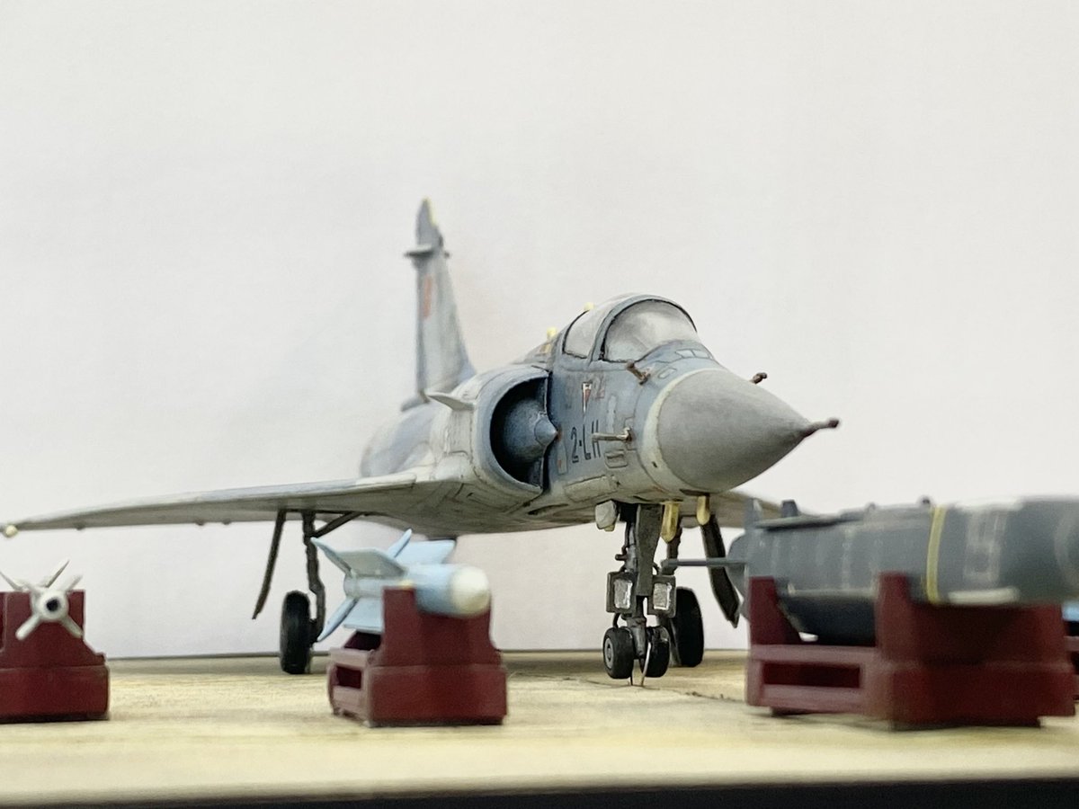 msn_00pilo's tweet image. エレール 1/72 Mirage2000C。
完成しました。ディテールアップにこだわって頑張りました。ウェポンロードディスプレイにも挑戦出来たのでとても満足です❗️

#weaponloaddisplay 
#mirage2000
#heller
