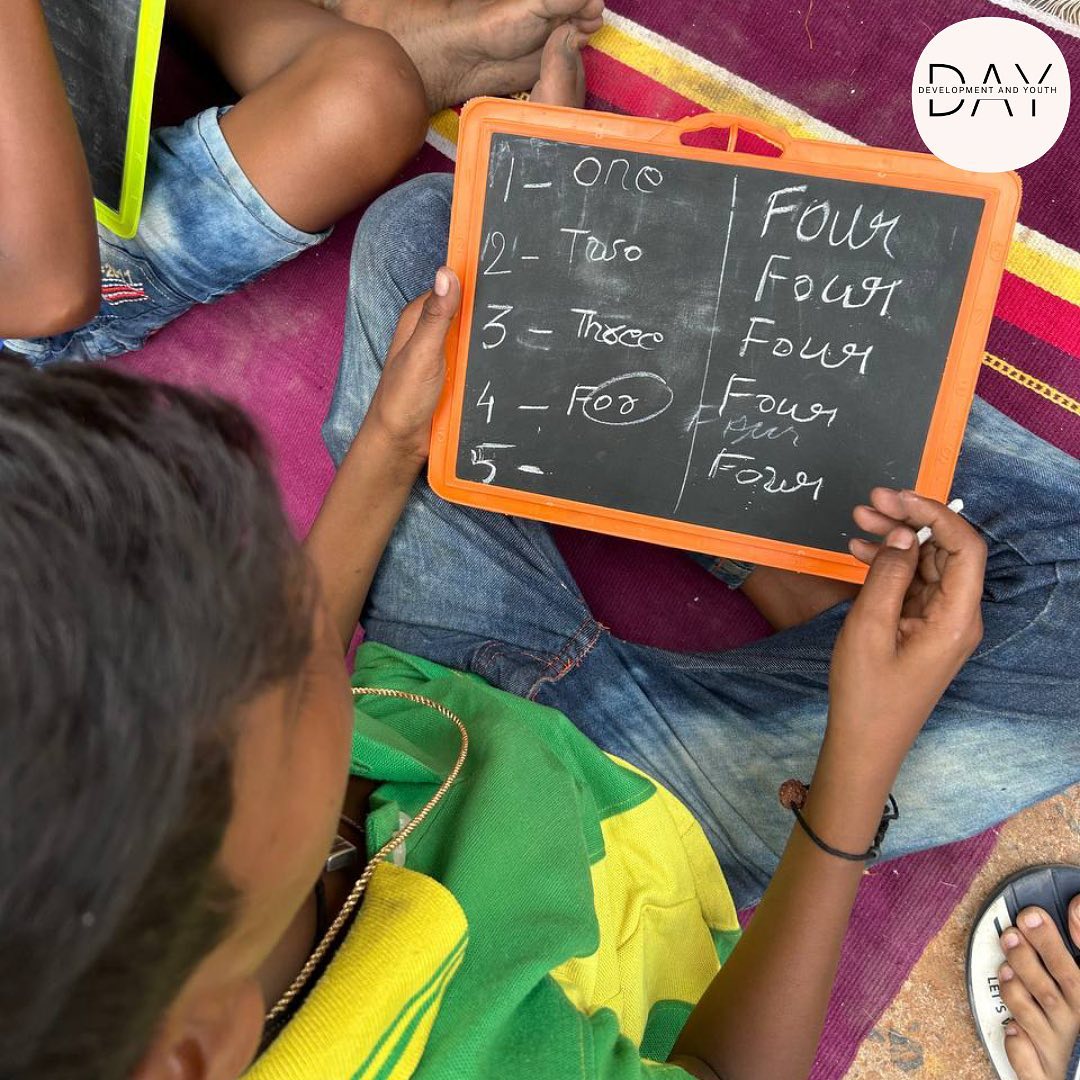 DAYfoundat008's tweet photo. “Education is not preparation for life; education is life itself.”
.
.
.
#explorepage #explore #slum #jabalpur #ngo #nonprofitorganization #education #learning #support #instagood #instagram #lifestyle #india #likesforlike #volunteer #volunteering #DAYFOUNDATION #Jabalpur https://t.co/ol9tL10Zwc