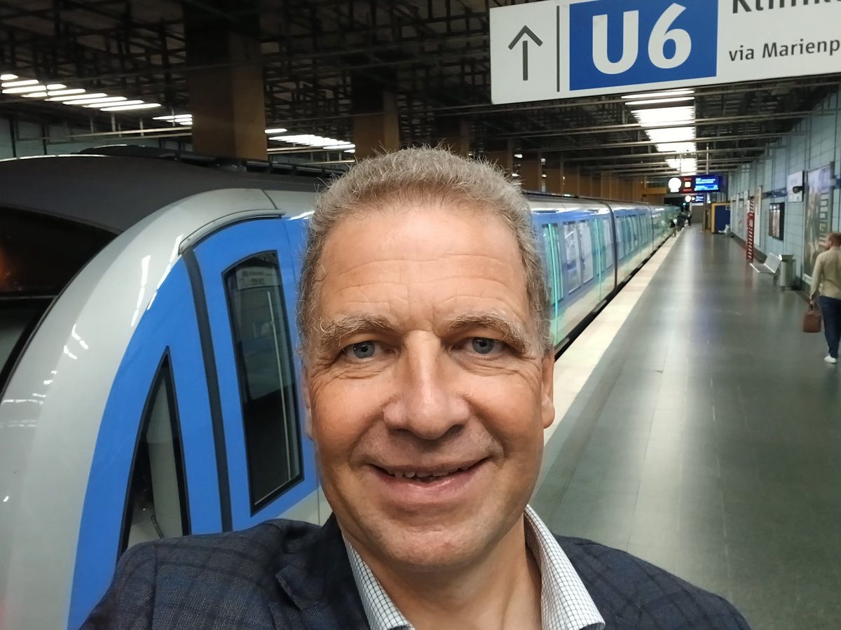 A thought for a Monday morning: Give public transport a go. 
I am in Munich today and the motorway looks busy, the ring road is near congestion and the underground is really quite empty.
#publictransport #GoGreen