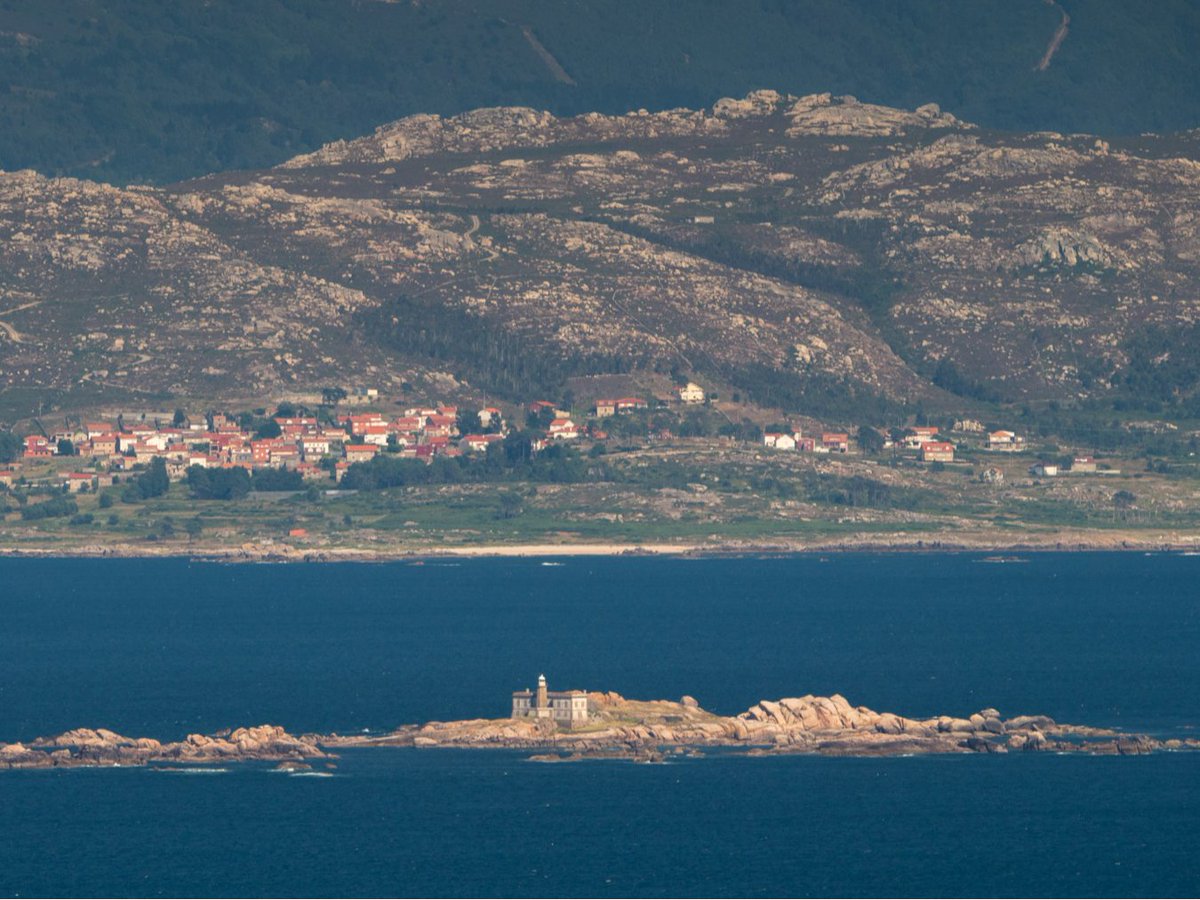 iviewpoint tweet media