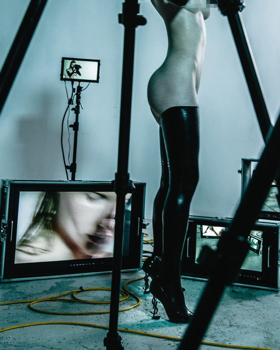 Good morning fam! 
Have a wonderful week! 🦾☕️