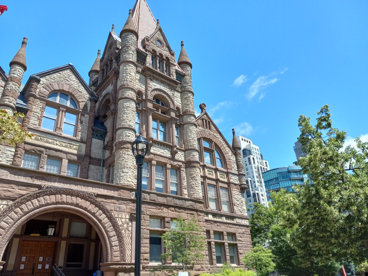 Victor Hainagiu tweet media