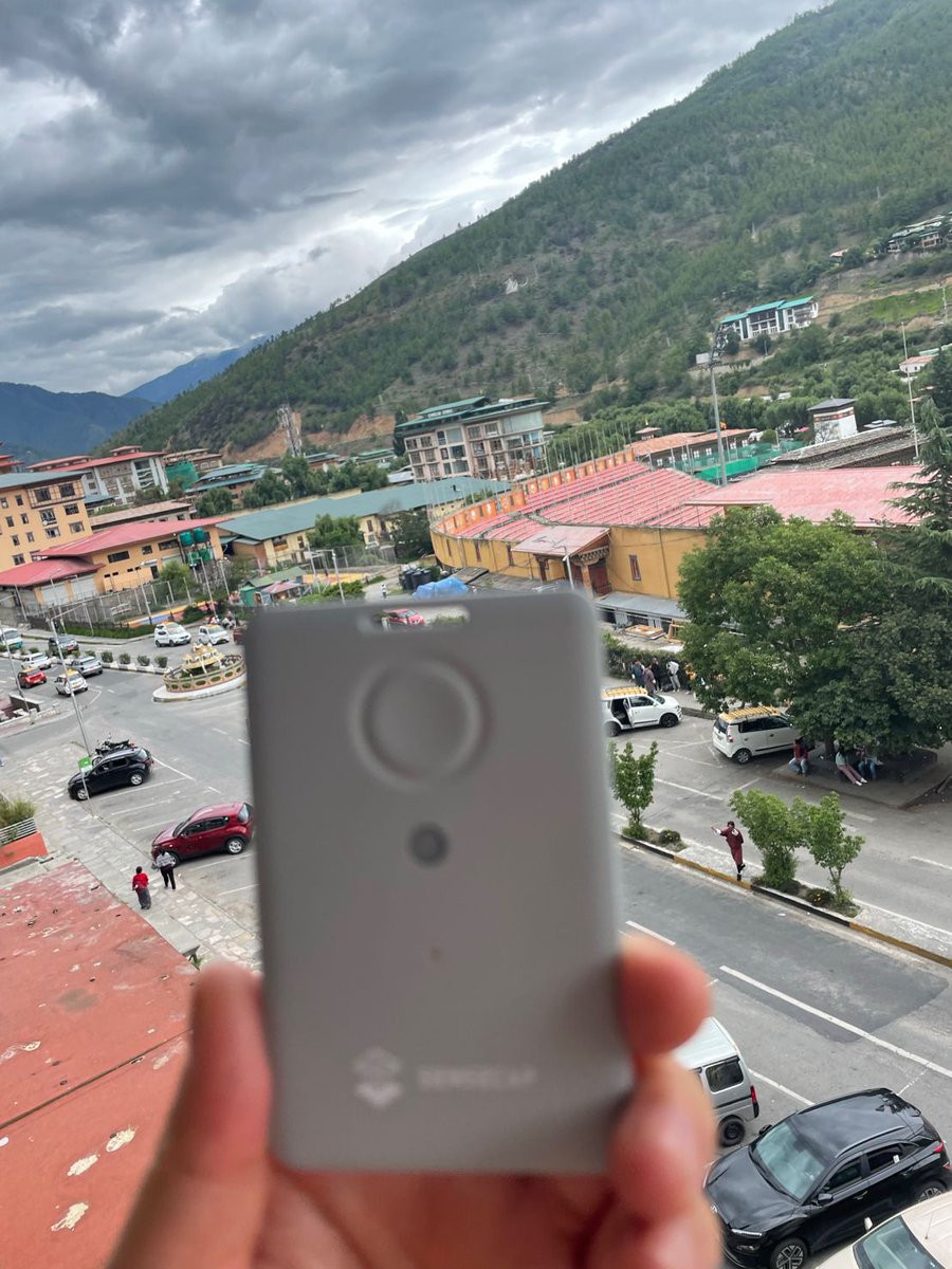 🇧🇹Our #SenseCAP T1000 #LoRaWAN Tracker is now active for testing in beautiful Bhutan during our visit to @FabFndn's annual conference #Fab23Bhutan. 🌍Dive into the future of #IoT tracking: bit.ly/3JdSuhk