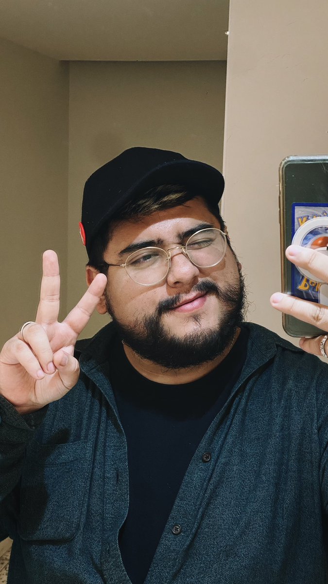 SHEICKER! tweet media