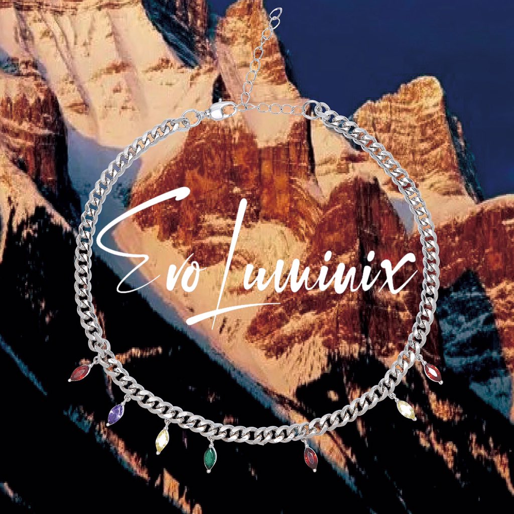 EvoLuminix's tweet photo. EvoLuminix
🖤
Eternal beauty.

#evoluminix #necklace #jewelry #unnisexfashion #unnisexstyle #design #fluffy #beauty https://t.co/wVEFAIjuGc