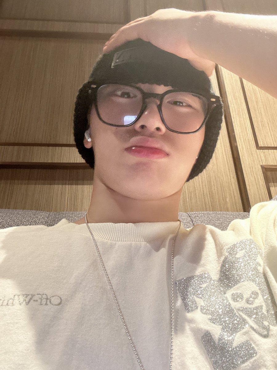 [#산] 😗
#ATEEZ #에이티즈