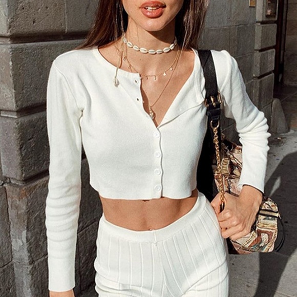 PKStuff's tweet image. So good I had to share! Check out all the items I'm loving on @Poshmarkapp from @Yulia46067762 #poshmark #fashion #style #shopmycloset #anthropologie #rouge #firethorn: posh.mk/rsQoY3JPuBb