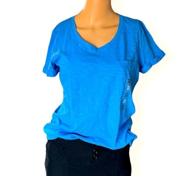 So good I had to share! Check out all the items I'm loving on <a href="/Poshmarkapp/">Poshmark</a> #poshmark #fashion #style #shopmycloset #styleco: posh.mk/zYWHOjDPuBb