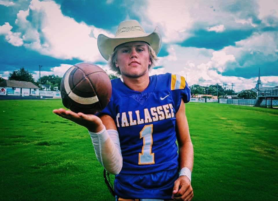 BrysonRigsby2's tweet photo. Year 3⏳ #1 #jrszn @TallasseeHS @JustinEllis22 @bhamqb_100 @AL_Recruiting @AdamT_16 https://t.co/K2vB16QPc0
