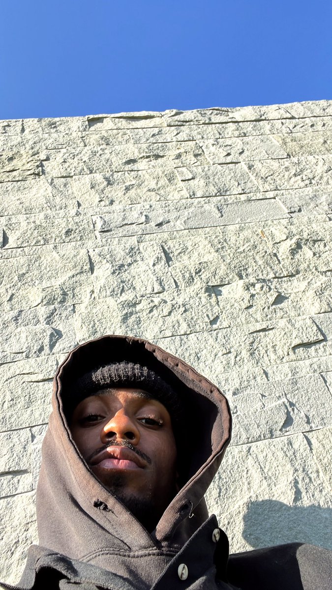 Goddelikee's tweet photo. ♾️ https://t.co/v4v3867H7a