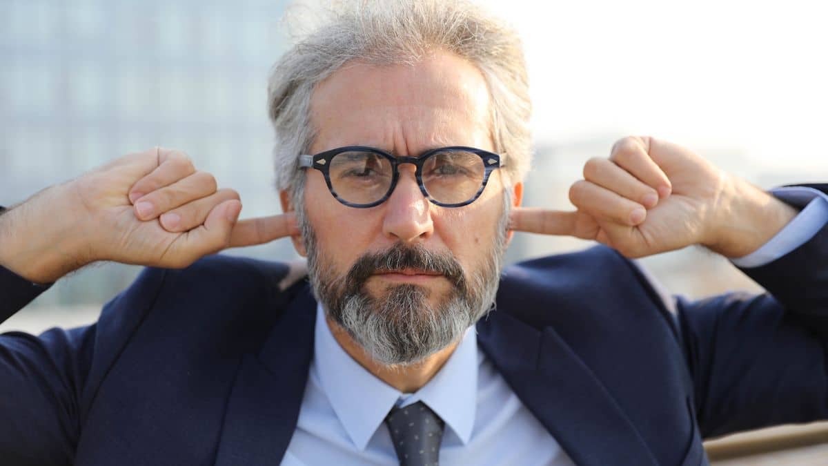 13 Things That Make You Realize You’re Getting Old centsandpurpose.com/things-that-ma…