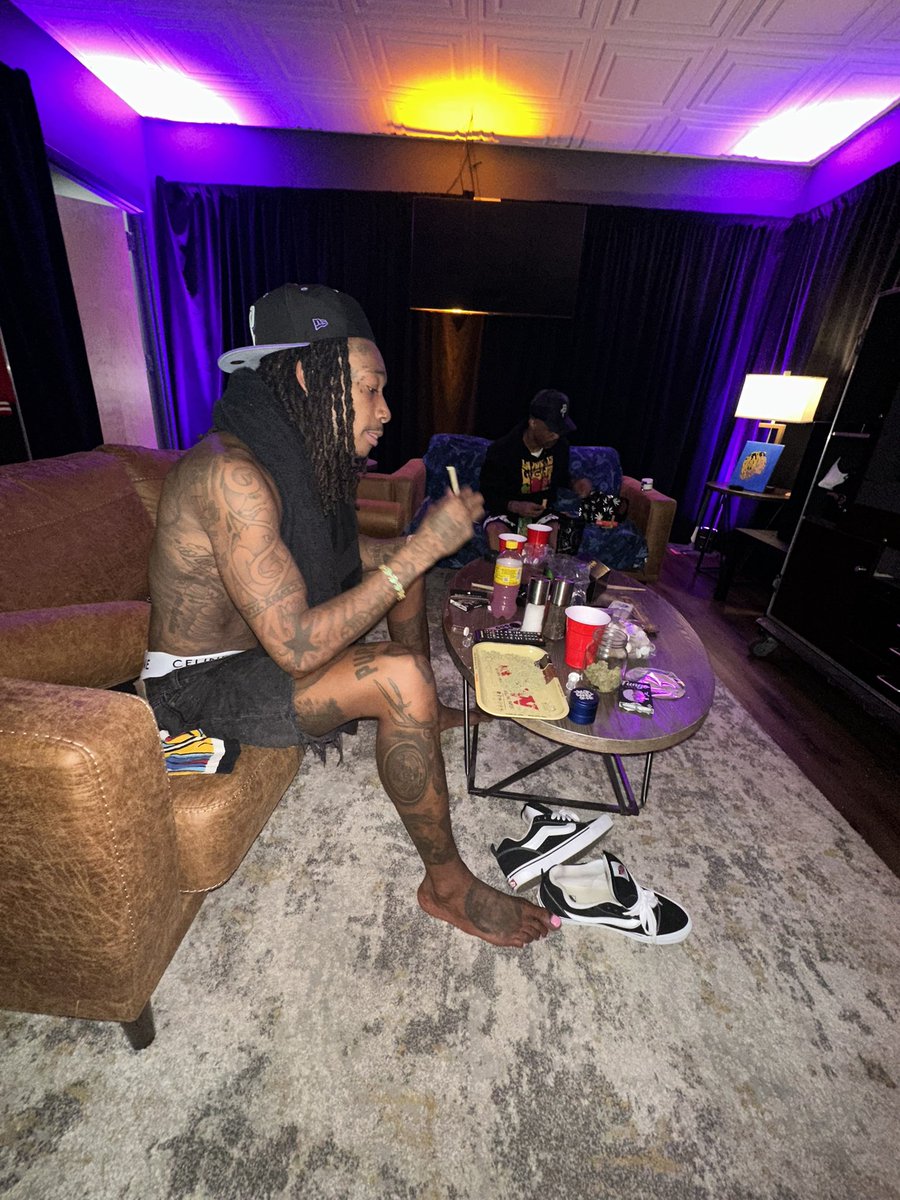 Wiz Khalifa tweet media