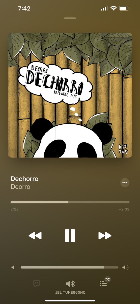 AwesomeJasss's tweet photo. Yooo! This is still a vibe π @Deorro #PandaFunk πΌ https://t.co/Qu8tt3a7JY