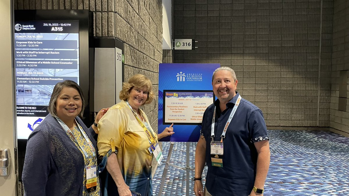 MissAlma_LMS's tweet image. Dreamin’ Big about our student’s futures alongside some of the best school counselors in the nation!! #ASCA2023
