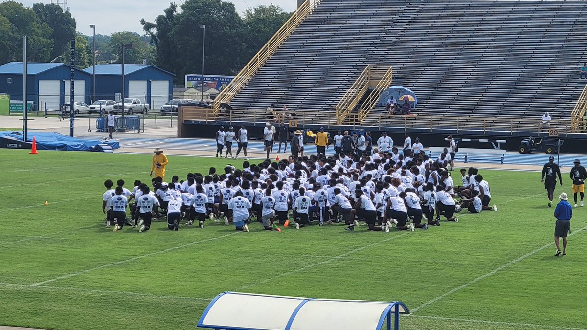 Daniel Bullock tweet media