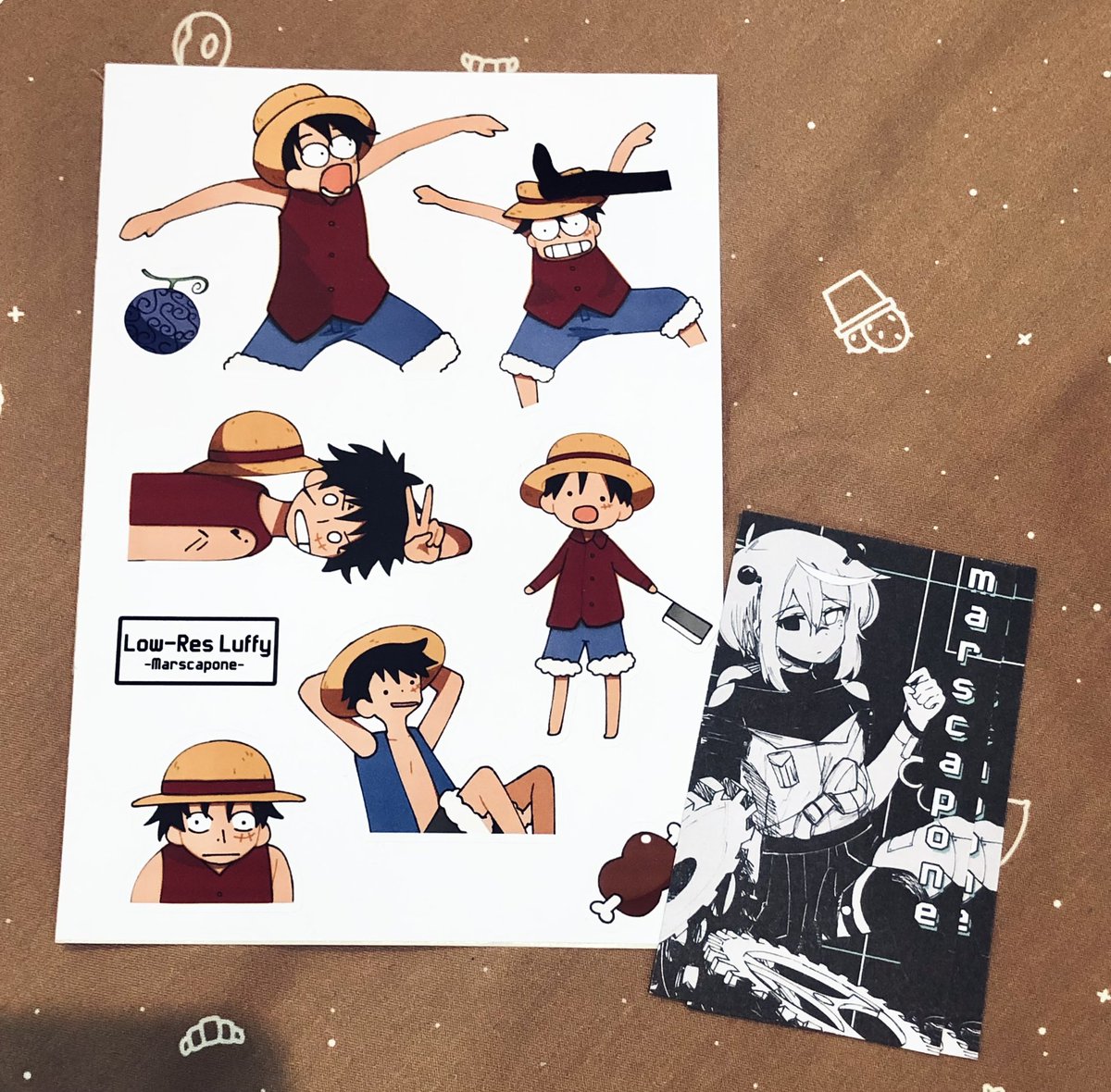cinamoncune's tweet photo. Some loot I got from lovely people over this weekend at #prettyheroes 👁♥️ https://t.co/4QfV4JiAAG