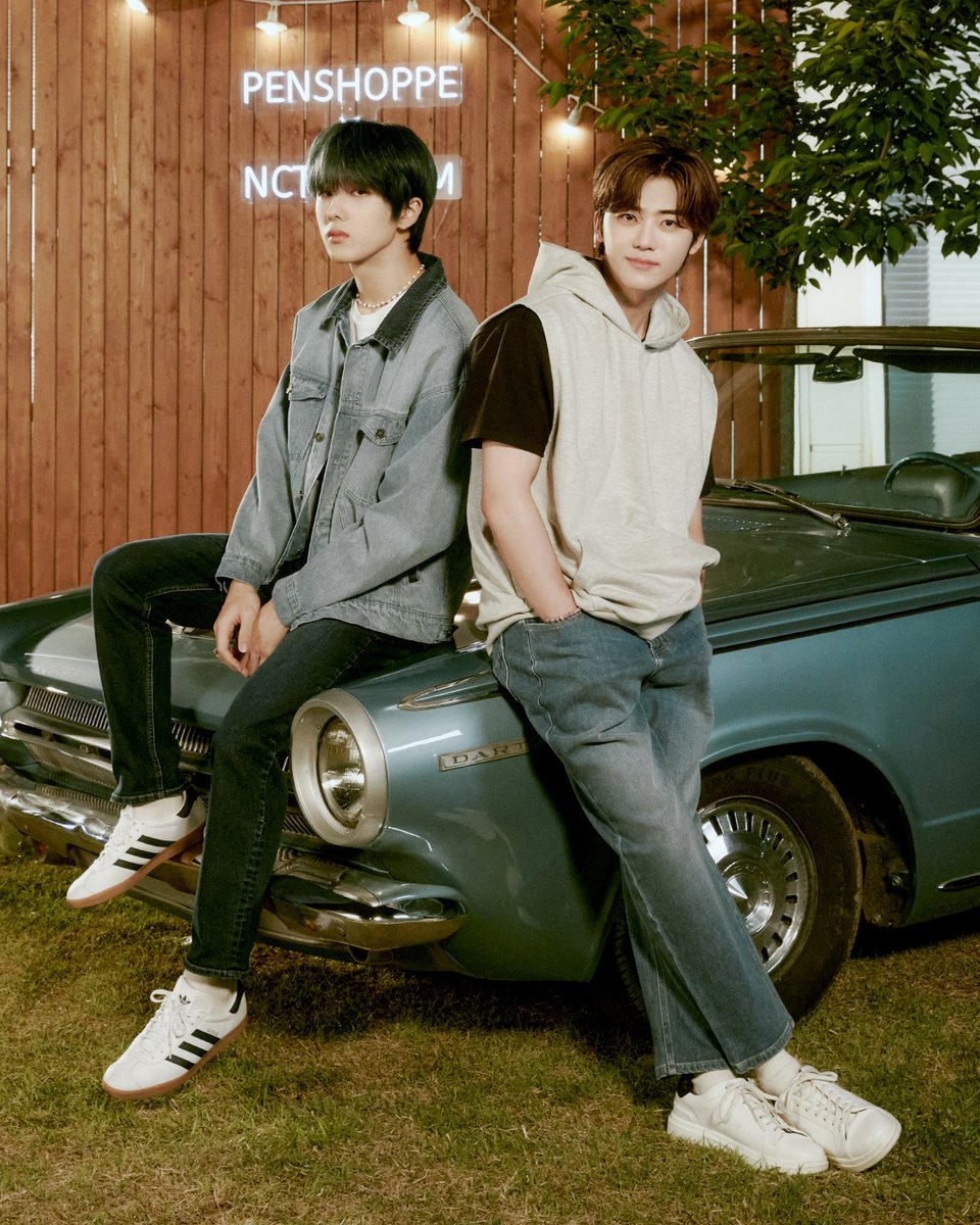 PENSHOPPE's tweet image. Look how JISUNG and JAEMIN is shining in these drips 🌟

This season’s style is all about being comfortable and effortless while looking stylish. Shop the looks at 🌐 penshoppe.com or in-stores nationwide.

#PENSHOPPE #PENSHOPPExNCTDREAM