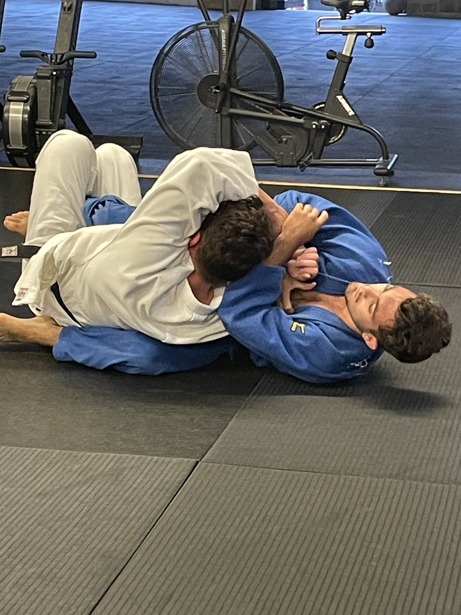 ManueleFantozzi's tweet photo. If kata is judo grammar then randori is prose.
Randori is "the free play of attack and defense in judo", where the judoka can use judo techniques in nage waza and ne waza.
#judo #nagewaza #newaza #kata #shiai @JudoTalk @JudoGuide https://t.co/o5lnsgGrpy