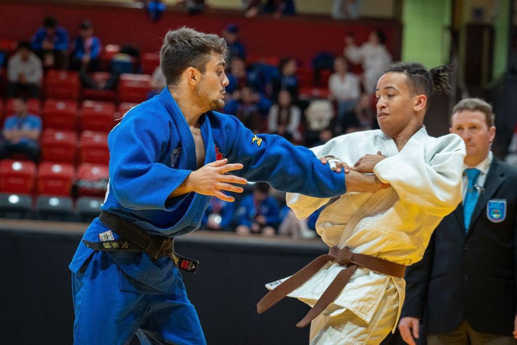 ManueleFantozzi's tweet photo. If kata is judo grammar then randori is prose.
Randori is "the free play of attack and defense in judo", where the judoka can use judo techniques in nage waza and ne waza.
#judo #nagewaza #newaza #kata #shiai @JudoTalk @JudoGuide https://t.co/o5lnsgGrpy