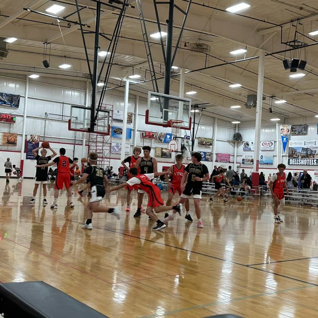 NESYB Hoops 🏀 (@nesyb_club) on Twitter photo Our 16U squad had two full days at <a href="/JustAgame1/">Justagame Fieldhouse</a> this wknd. They played 6 games, won three, lost a nali-biter, and grew together on & off the court. <a href="/Hayden5_31/">Hayden Harrison</a> scored 22 pts🙌🏽 vs O-Town Elite and <a href="/cohenmckail/">cohenmckail</a> dropped 17 vs Motion Elite Basketball👊🏼 Our 16U squad had two full days at <a href="/JustAgame1/">Justagame Fieldhouse</a> this wknd. They played 6 games, won three, lost a nali-biter, and grew together on & off the court. <a href="/Hayden5_31/">Hayden Harrison</a> scored 22 pts🙌🏽 vs O-Town Elite and <a href="/cohenmckail/">cohenmckail</a> dropped 17 vs Motion Elite Basketball👊🏼