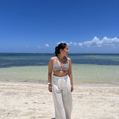 BrenGomezC's tweet photo. #NuevaFotoDePerfil https://t.co/o15ZkRT9sv