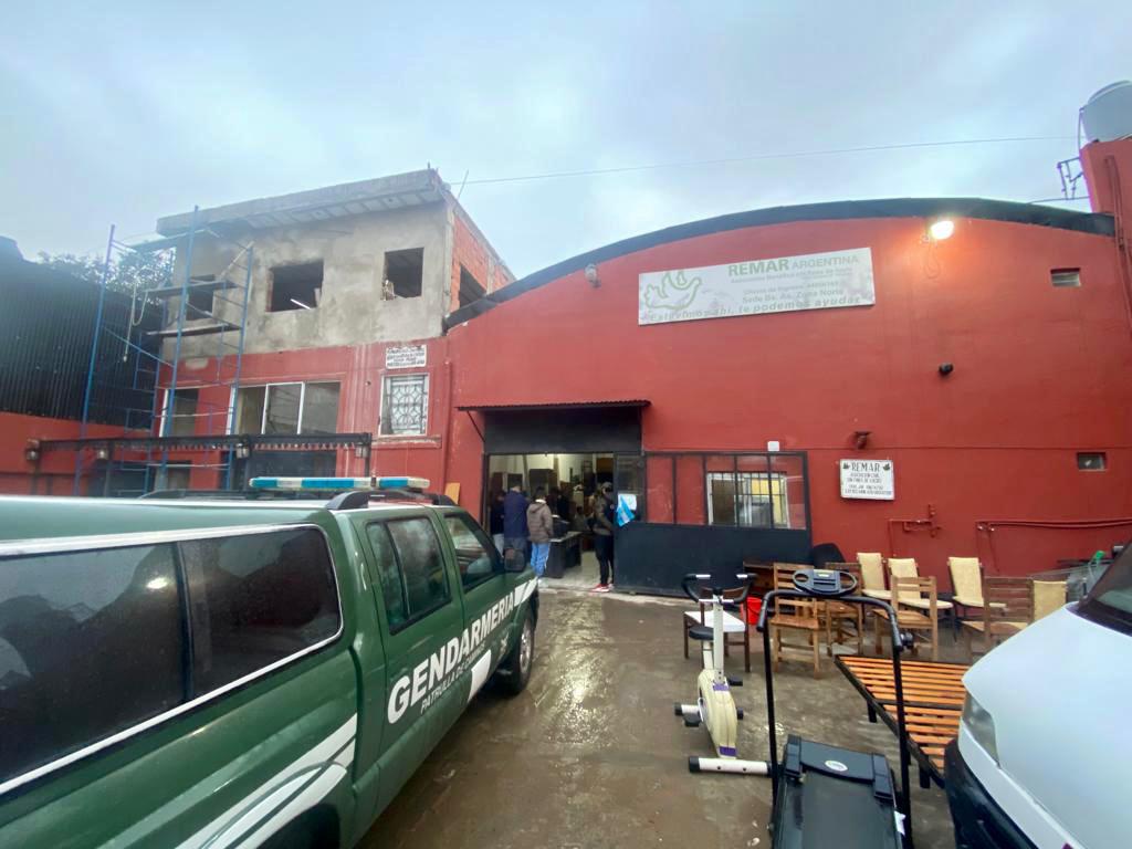 La Justicia Federal dio a conocer que unas 498 personas sufrían explotación laboral y fueron rescatadas en los 39 allanamientos realizados en distintas sedes de San Luis y otras provincias de la ONG Remar.

informando.com.ar/ong-remar-el-d…