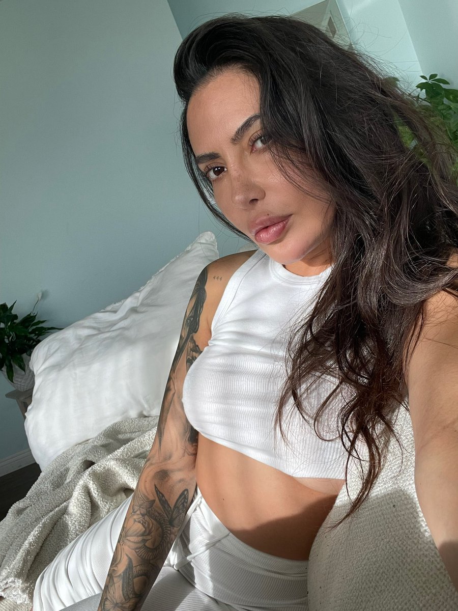 lela starr tweet media