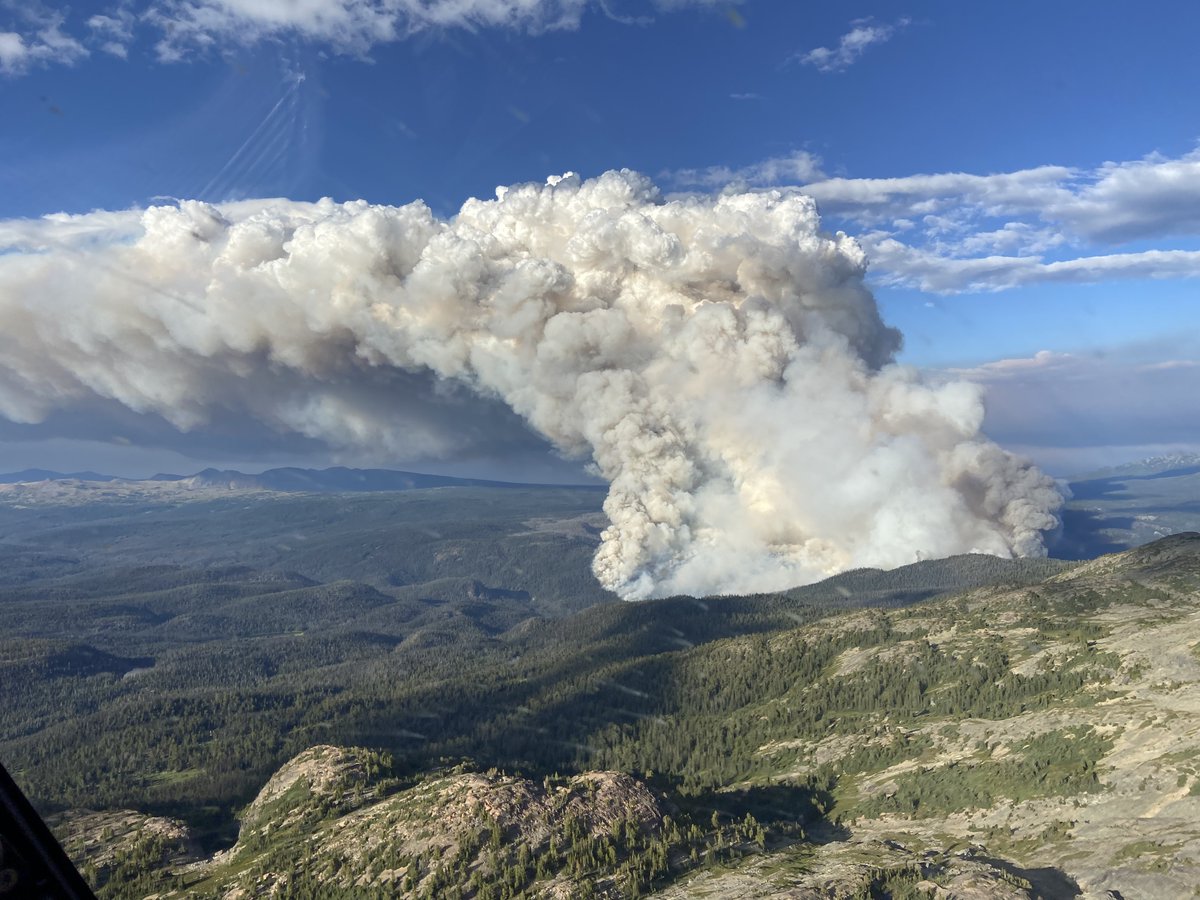 This afternoon (July 16), a shift in the wind caused the Young Creek wildfire (VA1735) to grow quickly and cross #BCHwy20.