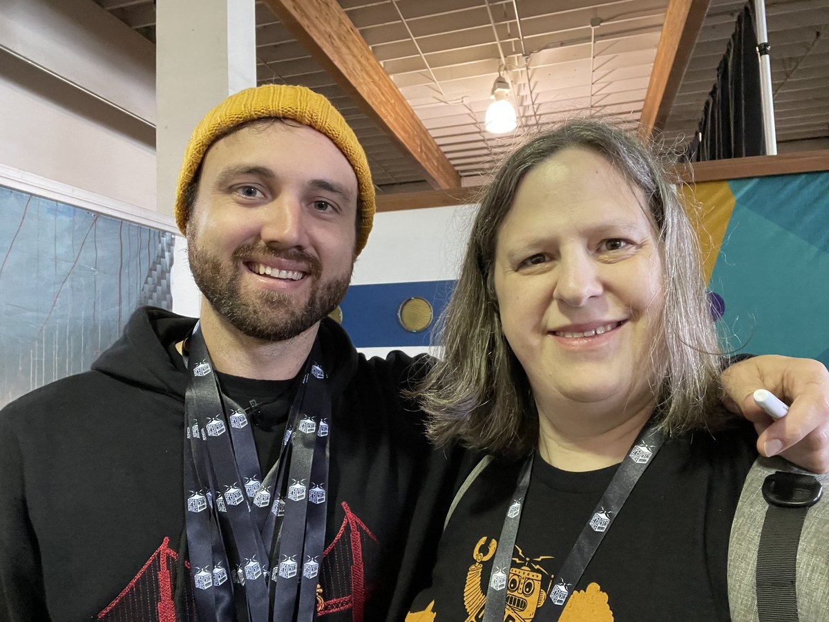 makermelissa's tweet photo. Thanks @WilliamOsman for organizing @OpenSauceLive. It was awesome getting to meet you. https://t.co/FtbUN7P4iq