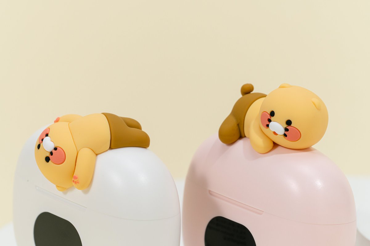 widmobile's tweet image. 춘식이 신상 이어폰 나왔다!
좌표는 여기 
poom.co.kr/goods/initDeta…
짱귀여움....