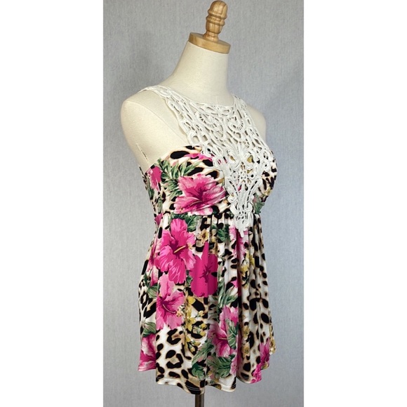 So good I had to share! Check out all the items I'm loving on <a href="/Poshmarkapp/">Poshmark</a> #poshmark #fashion #style #shopmycloset #handmade #lagos #bostonproper: posh.mk/K5VskgWTuBb