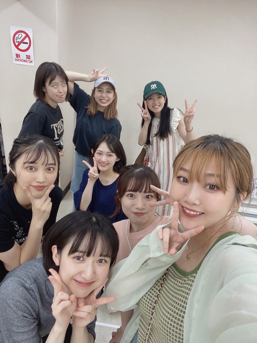 kotoka_nagayama's tweet photo. #舞台013 
昨日が最終稽古でした！
少しだけ間空きますが、気を緩めずに役と作品と向き合っていきたいと思います！
絶対良いものにするぞ！🔥

いよいよ今週金曜日開幕です！
まだまだ予約受付中です！
観覧🎫https://t.co/PfSfUM9yMC

応援📢https://t.co/jSGf07KXo6

みんなとお写真撮ったの〜♡ https://t.co/DMpn4lD15d