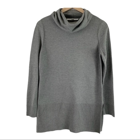 So good I had to share! Check out all the items I'm loving on <a href="/Poshmarkapp/">Poshmark</a> from @laura777111 #poshmark #fashion #style #shopmycloset #adriennevittadini: posh.mk/ShZbCJI6uBb