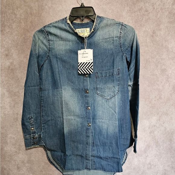 So good I had to share! Check out all the items I'm loving on <a href="/Poshmarkapp/">Poshmark</a> #poshmark #fashion #style #shopmycloset #freepeople: posh.mk/W9W9VqL6uBb