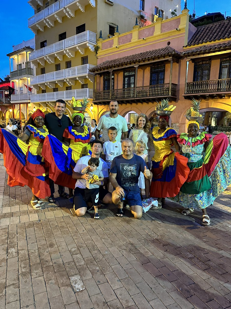 Viva Colombia 🇨🇴
Was nice meet my friends there 😁💪🏼👍🏼