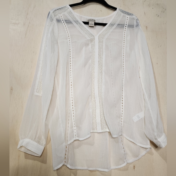 So good I had to share! Check out all the items I'm loving on <a href="/Poshmarkapp/">Poshmark</a> #poshmark #fashion #style #shopmycloset #laurenralphlauren #nike #luckybrand: posh.mk/egb1alQ6uBb