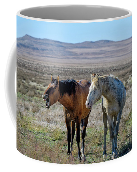 Is it Monday already? Better have extra #Coffee! Large 15 oz #Mug.

Get it Here: fon-denton.pixels.com/featured/paler…

#WildHorses #WildHorse #Horses #CoffeeMug #BuyIntoArt #AYearForArt #TheArtDistrict #HorseLovers #Equine #GiftIdeas #Gifts #CoffeeLovers #Mugs #PhotographyIsArt