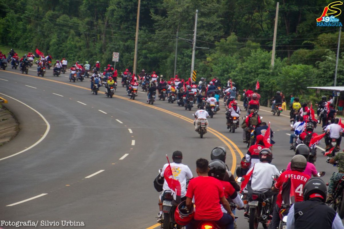 JS19JManagua's tweet photo. #16Junio//Militancia Sandinista con una inmensa caravana se tomó las calles de Managua y Masaya, preparándonos para nuestro glorioso 44/19
#JsManagua
#4419VivalaRevolucion
#AquíNoSeRindeNadie https://t.co/ayPAMv84wi