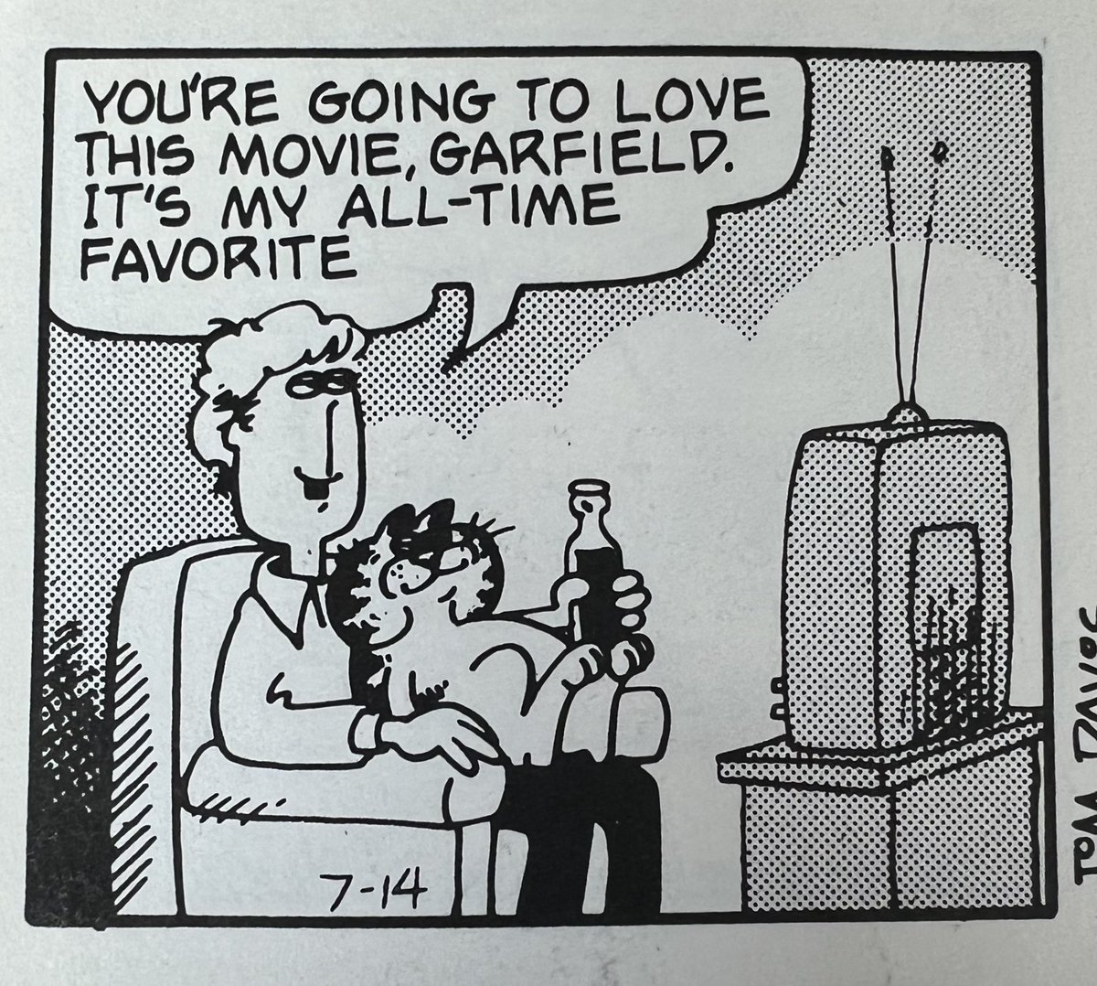 Garfield is so cute in the early comic strips